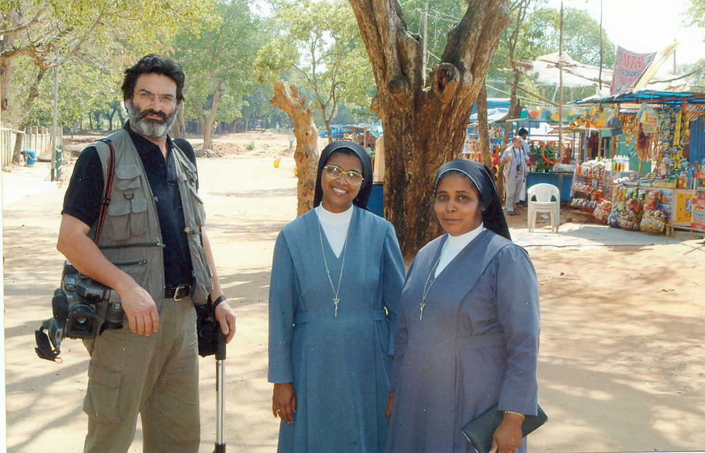 Enrico Idrofano in Nigeria for a documentary